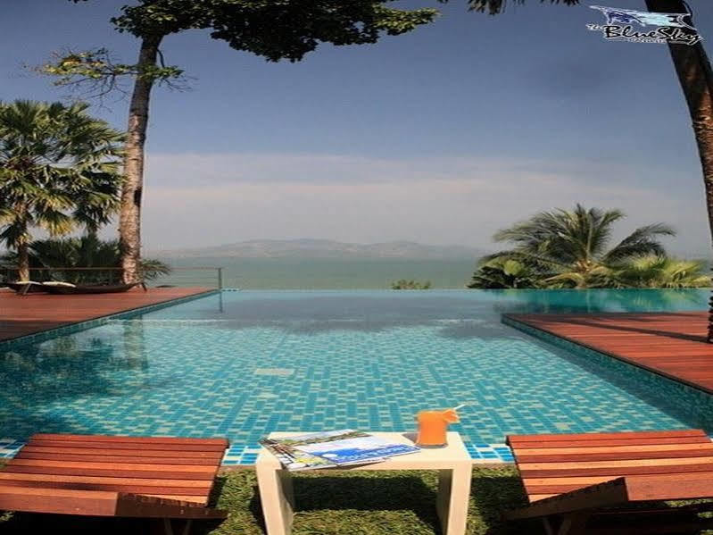 The Blue Sky Resort @ Ранонг Екстер'єр фото